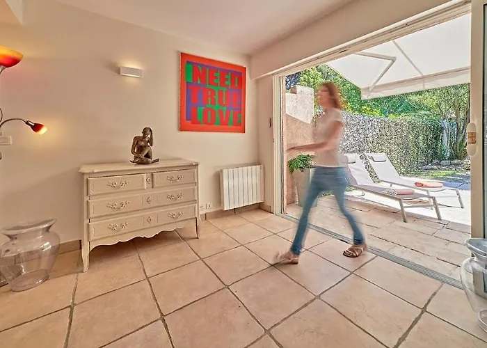 Nouveau-maison Yuccas Сен-Тропе